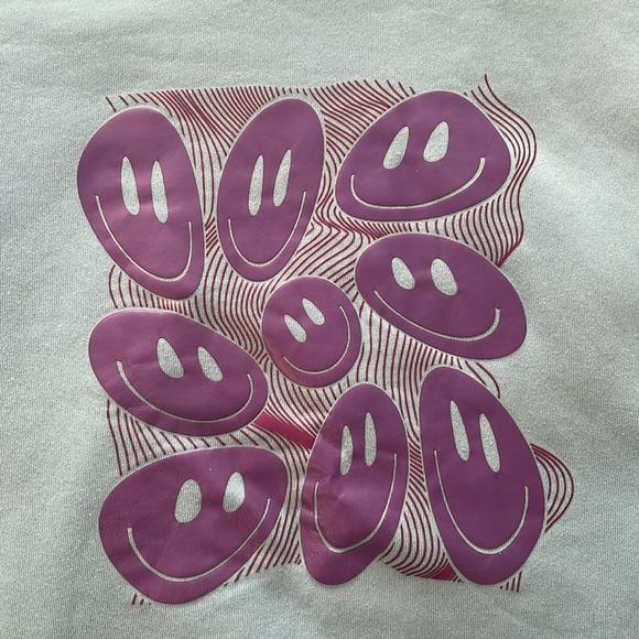 Sweatshirt - Picture 2 of 3